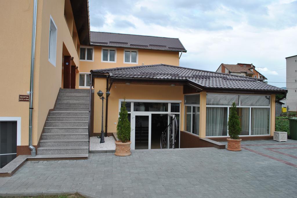 Vila Veche Haţeg Exterior foto